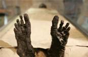 mummy feet egypt  512 (credit: AP)